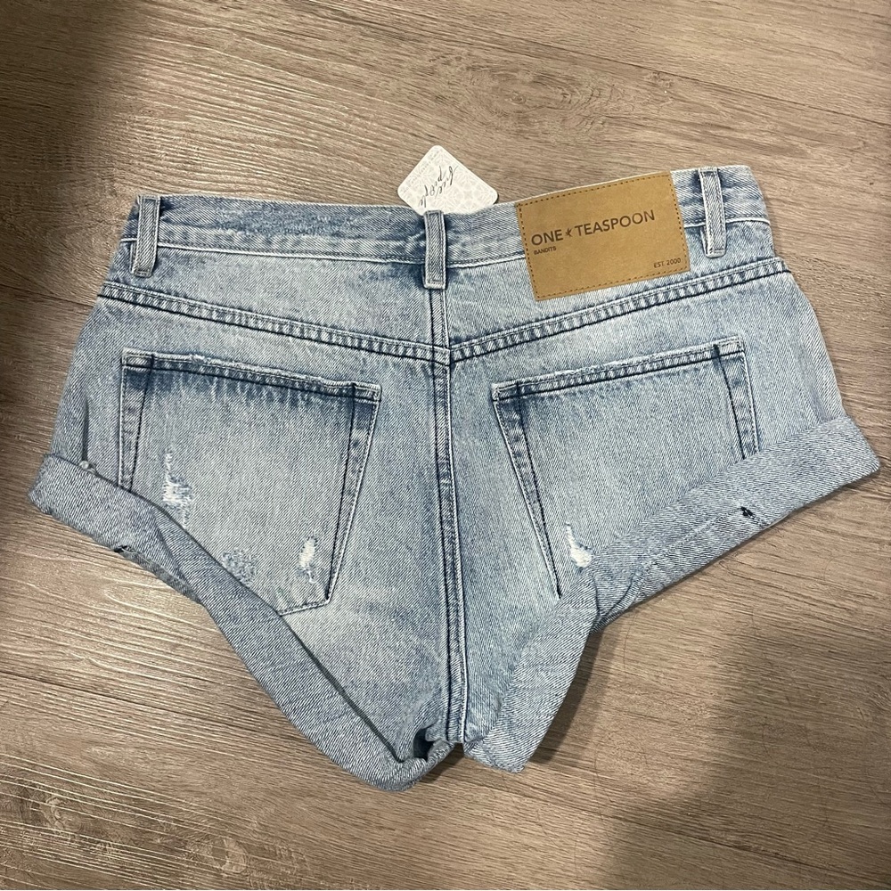 NWT One Teaspoon Bandit Jean Denim Shorts in Salty Dog Wash - Picture 3 of 13
